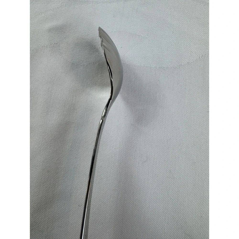 Zwilling J.A. Henckels Sugar Shell Spoon 18/10 Stainless Steel Scalloped 6 Inch